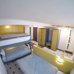Dormitory Room Mixed